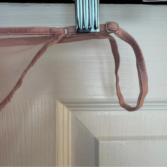 FLEUR DU MAL | FDM x Marilyn Monroe satin-trimmed embroidered tulle thong 3/MED - Picture 4 of 10